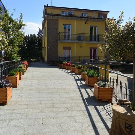 Pavia Ostello Exterior foto