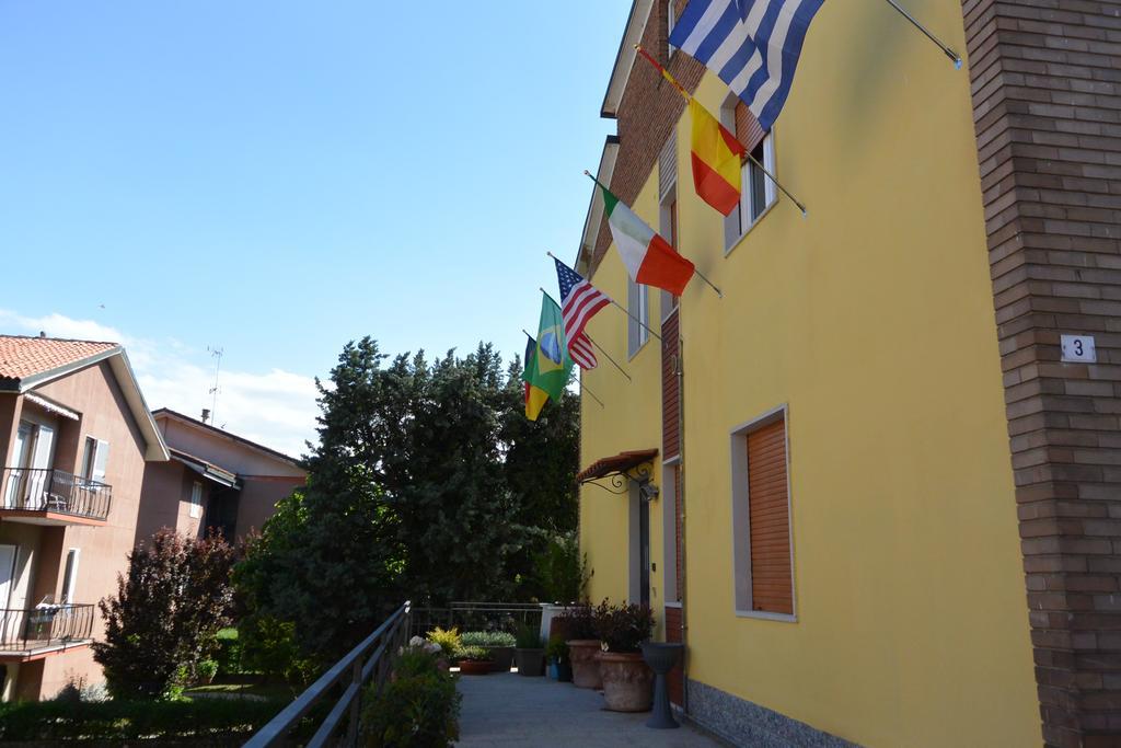 Pavia Ostello Exterior foto