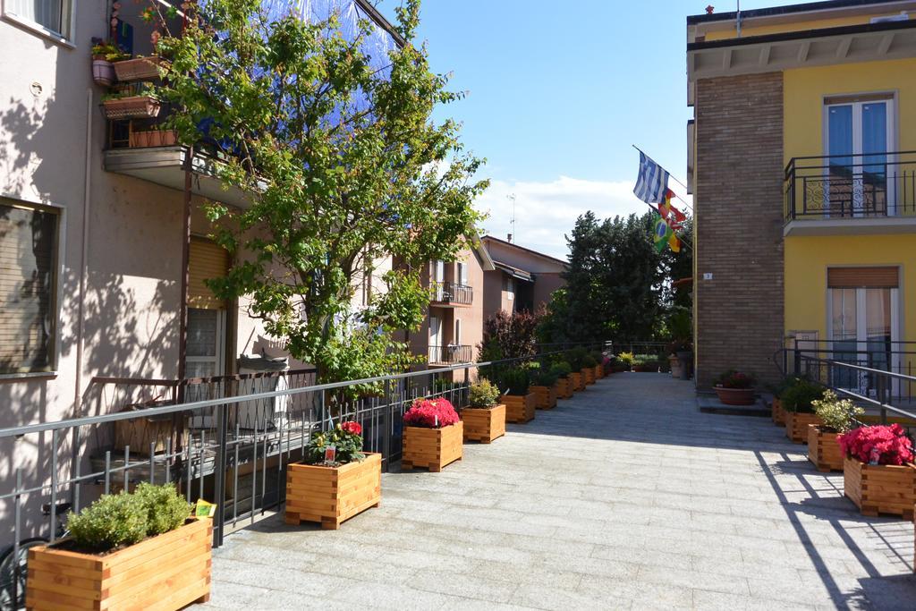 Pavia Ostello Exterior foto