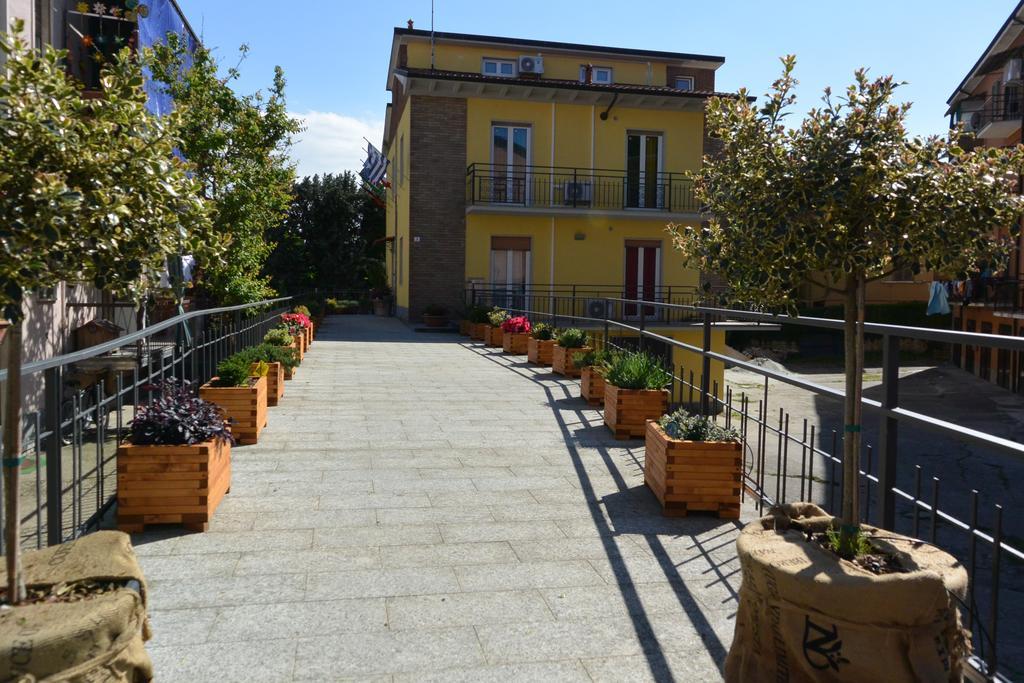 Pavia Ostello Exterior foto